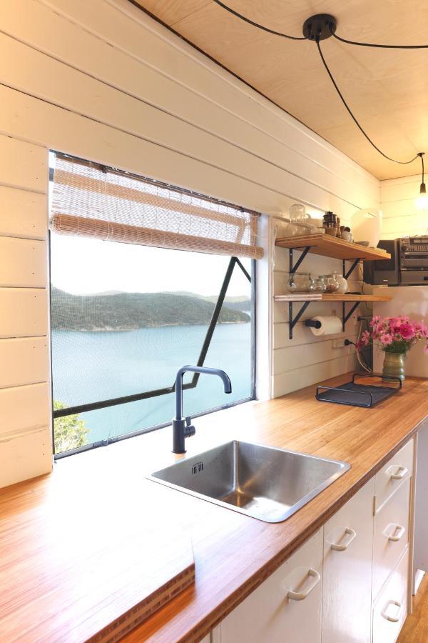 Boho Hill Apartment - Great Barrier Island Escape Okiwi Екстер'єр фото